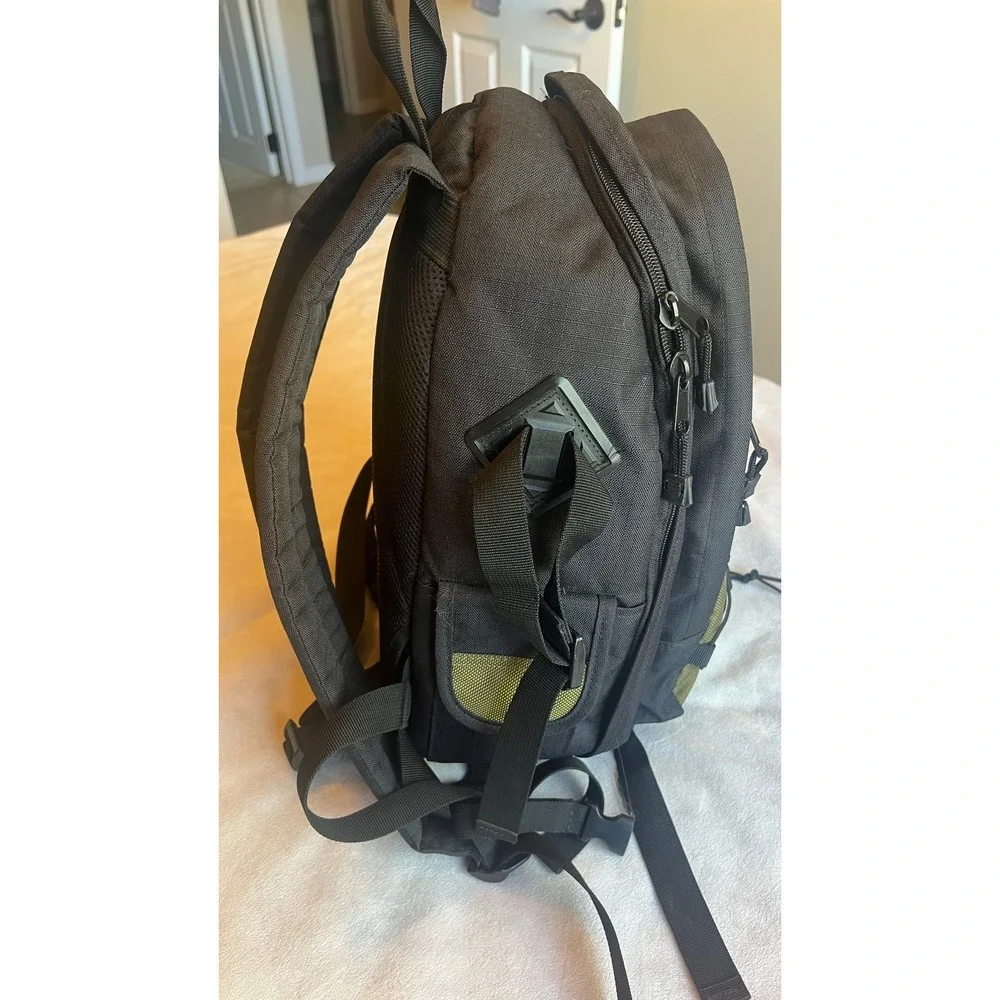 Canon DSLR Camera Backpack Black Olive Green Padded Gear Bag with Dividers